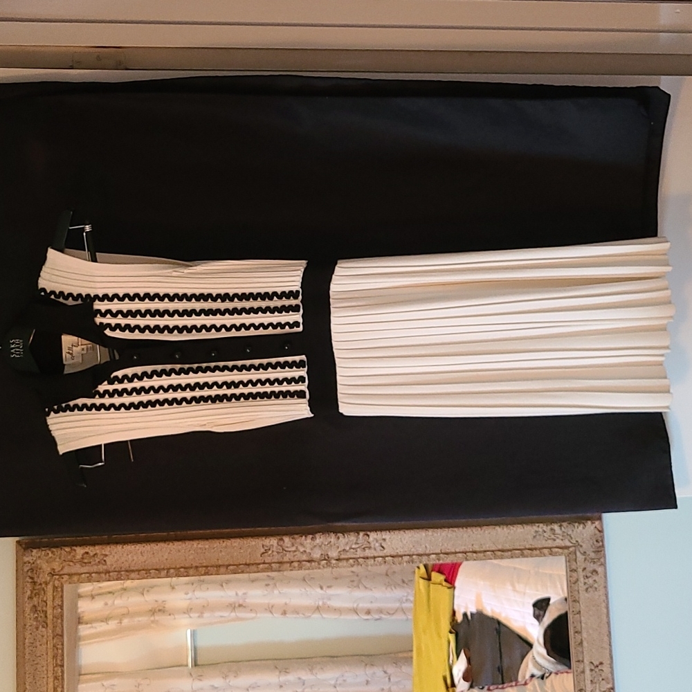 Women dress